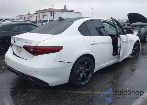2017 Alfa Romeo Giulia Ti Awd from USA, damaged, VIN ZARFAEEN7H7537868